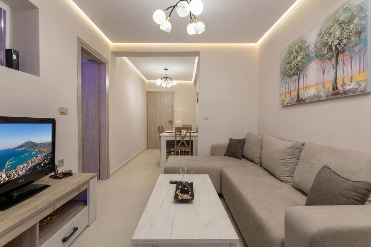 Evia'S Apartment - New Apartment In Town! Закинтос Экстерьер фото